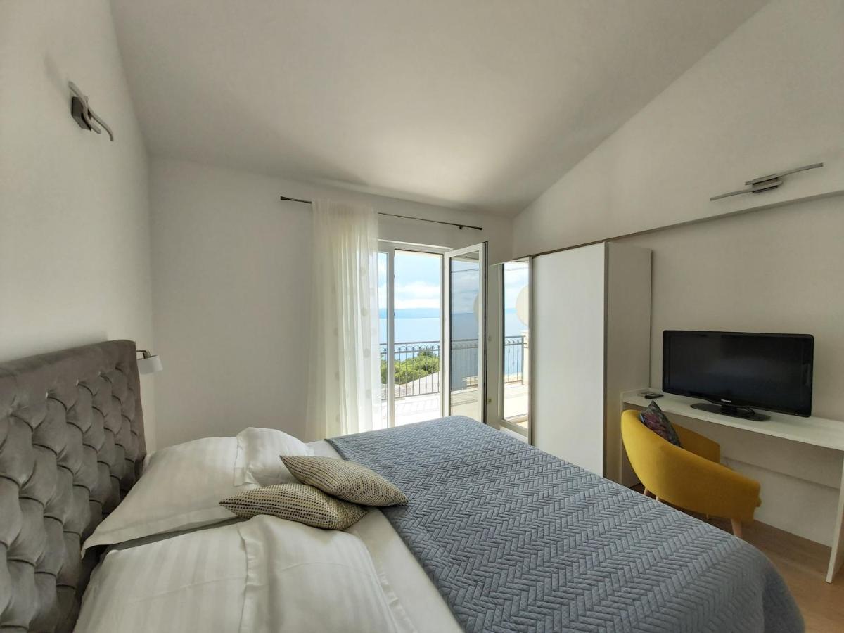 Apartments Marija Brela Exterior photo